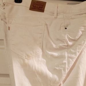Women's Levi's